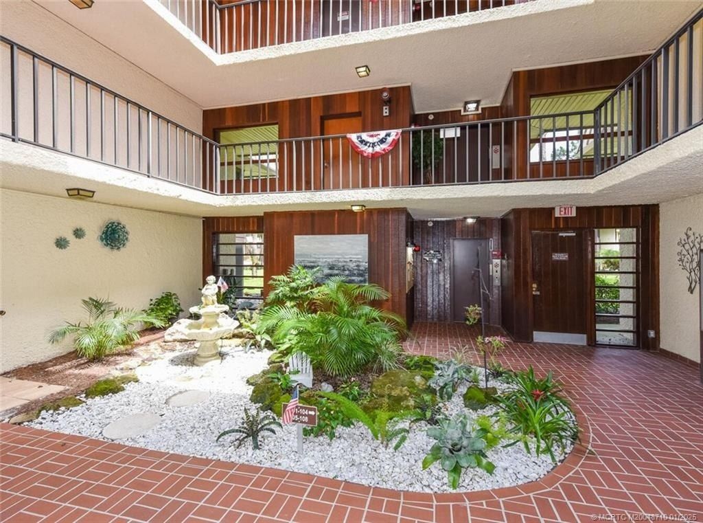 1800 SE Saint Lucie Boulevard, Unit 3-308, Stuart, FL 34996 Photo