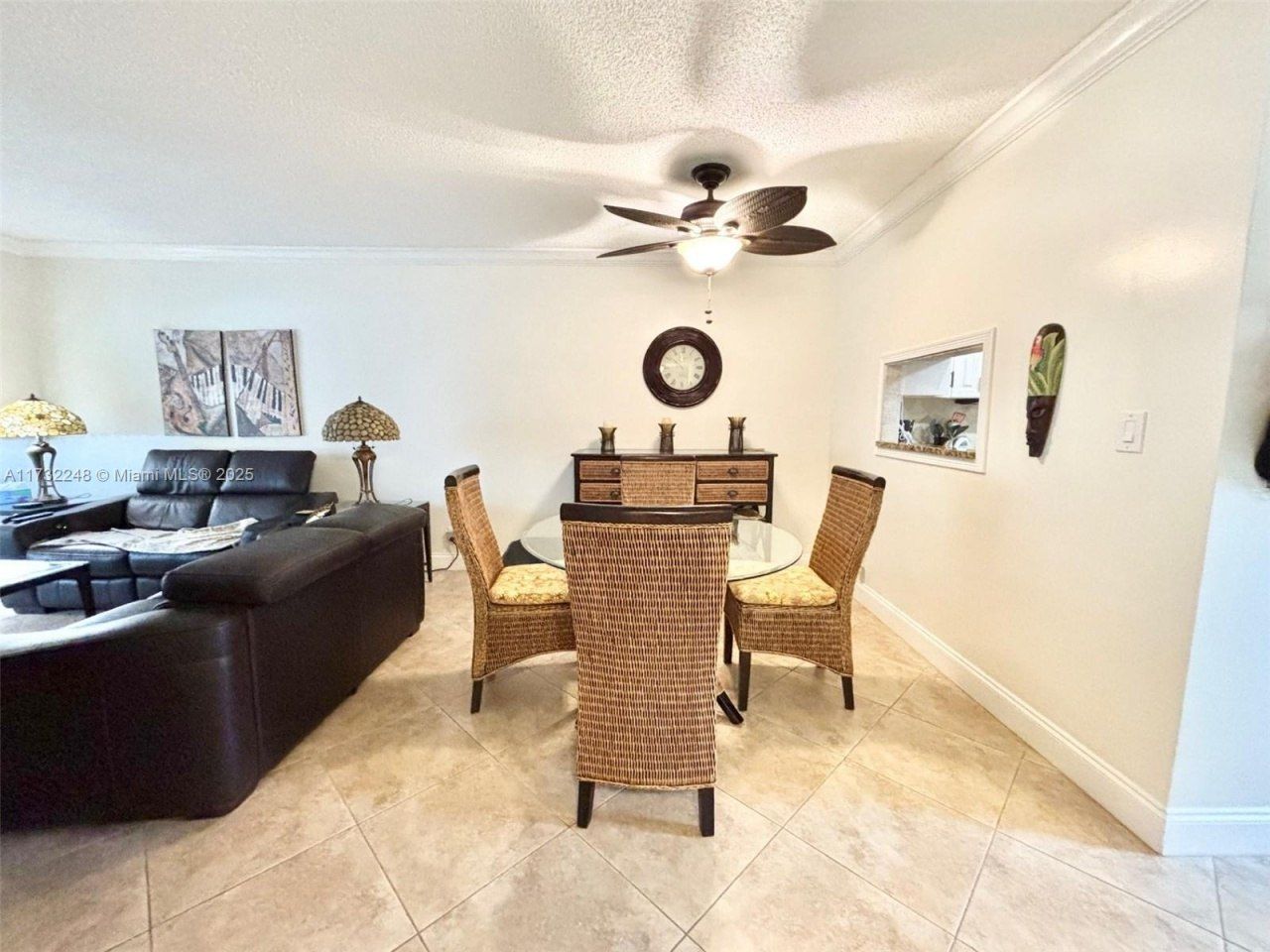 4806 NW 36th St, Unit 501, Lauderdale Lakes, FL 33319 Photo
