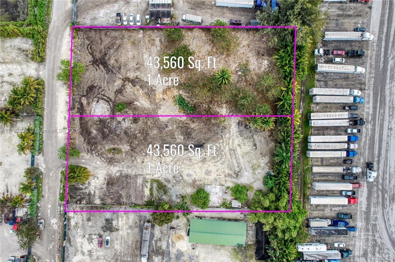 12150 NW 157th St, Hialeah, FL 33018 Main Photo
