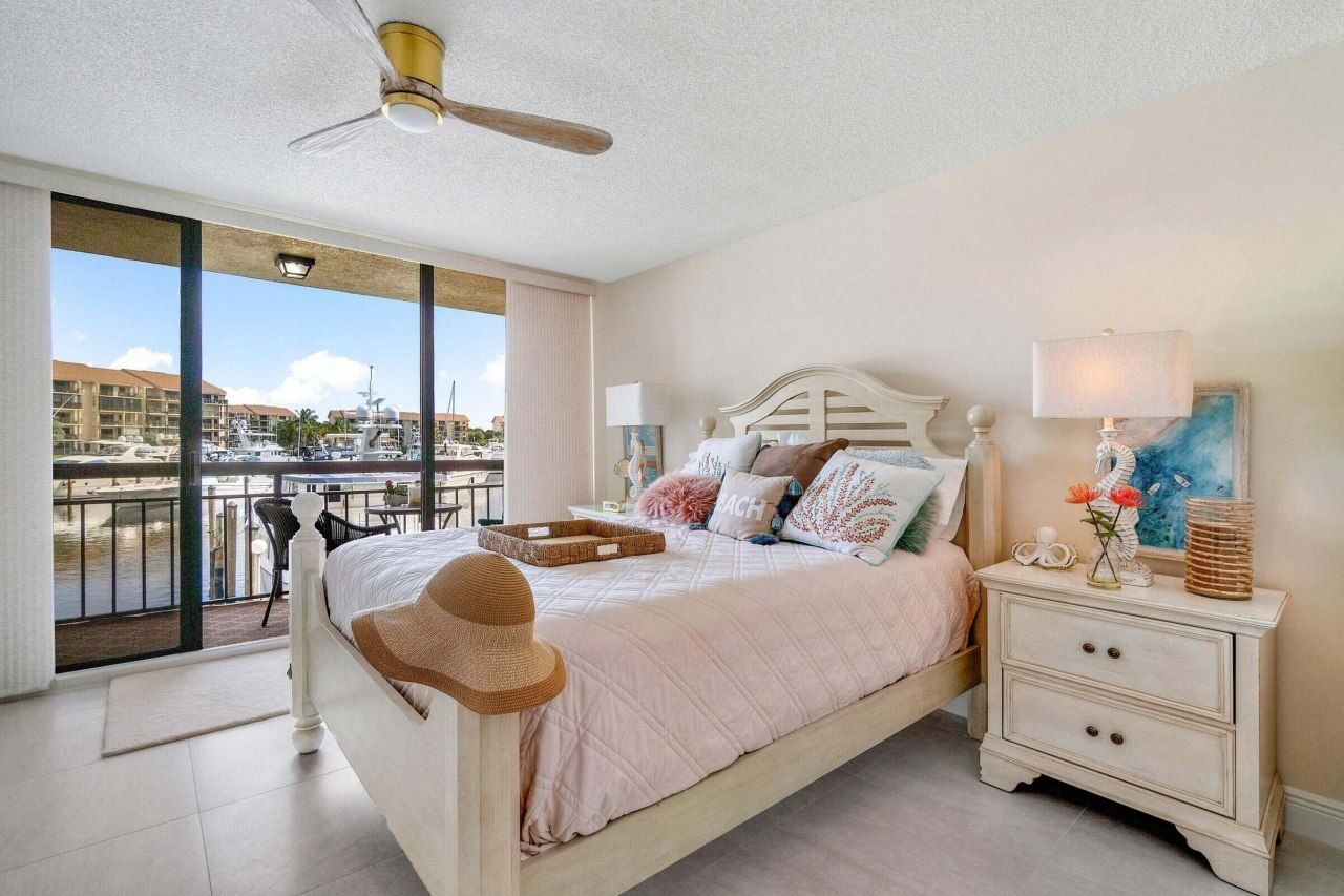 2601 Marina Isle Way, Unit 202, Jupiter, FL 33477 Photo