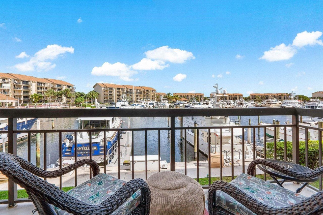 2601 Marina Isle Way, Unit 202, Jupiter, FL 33477 Photo