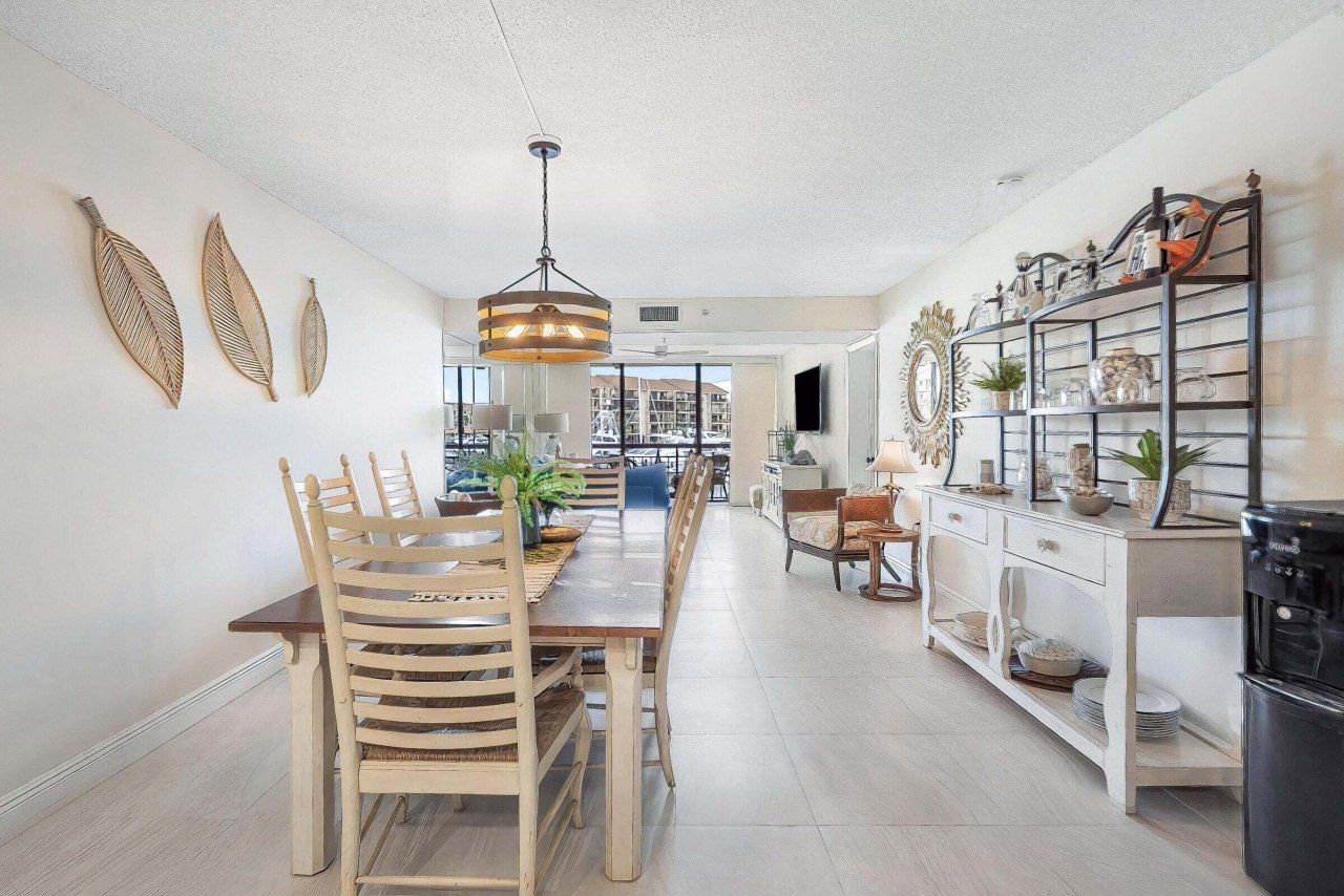 2601 Marina Isle Way, Unit 202, Jupiter, FL 33477 Photo