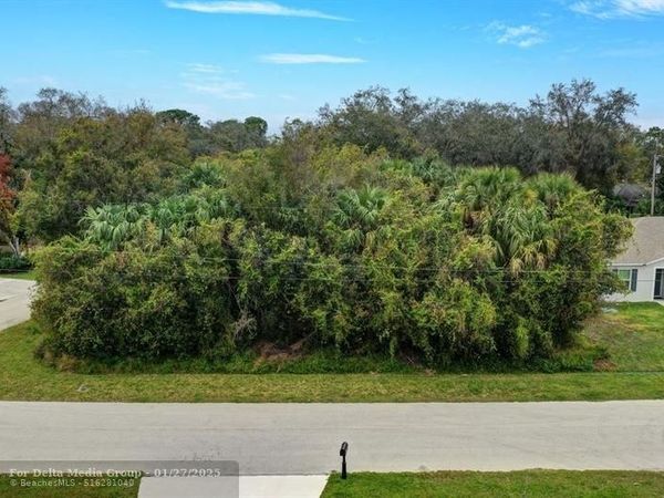 2270 SW Matheson Ter, Port St Lucie, FL 34953