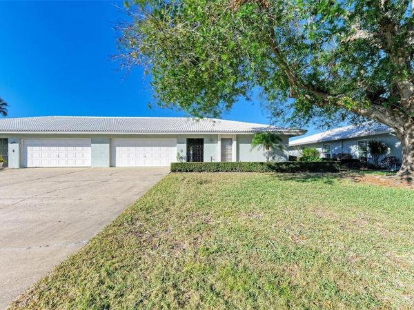 6704 11TH AVENUE W, BRADENTON, FL 34209