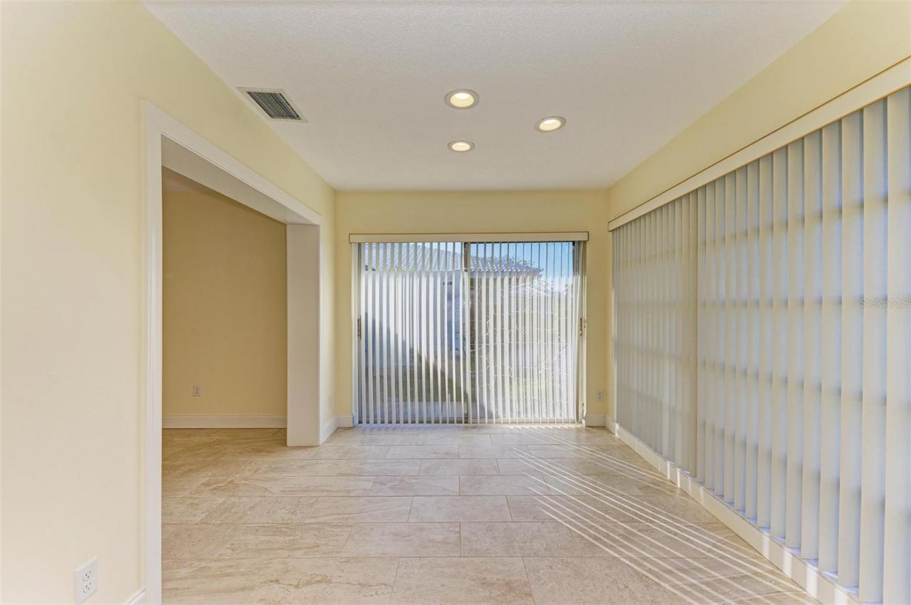 6704 11th Avenue W, Bradenton, FL 34209 Photo