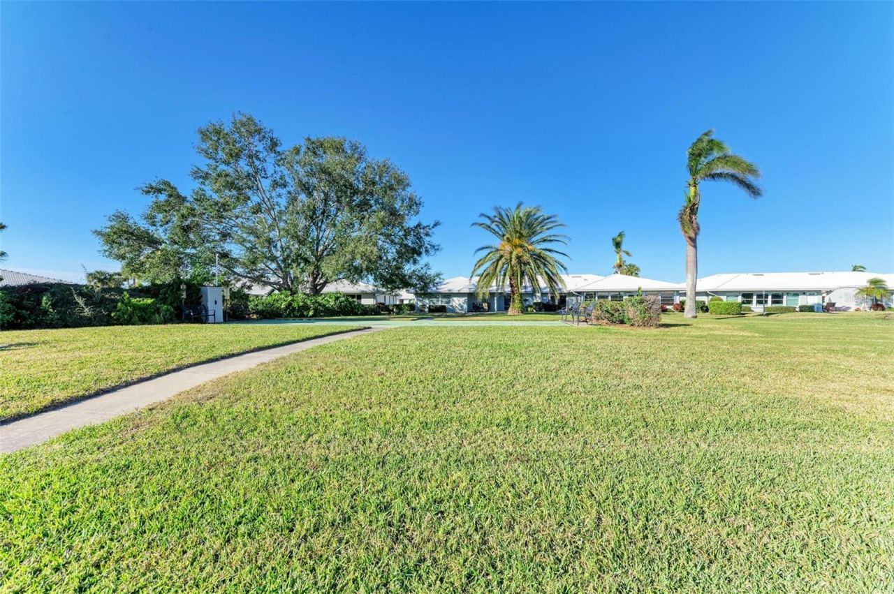 6704 11th Avenue W, Bradenton, FL 34209 Photo