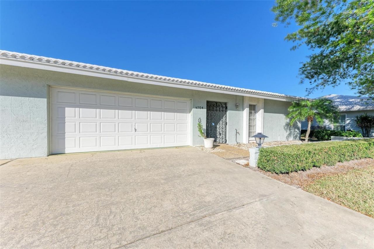 6704 11th Avenue W, Bradenton, FL 34209 Photo