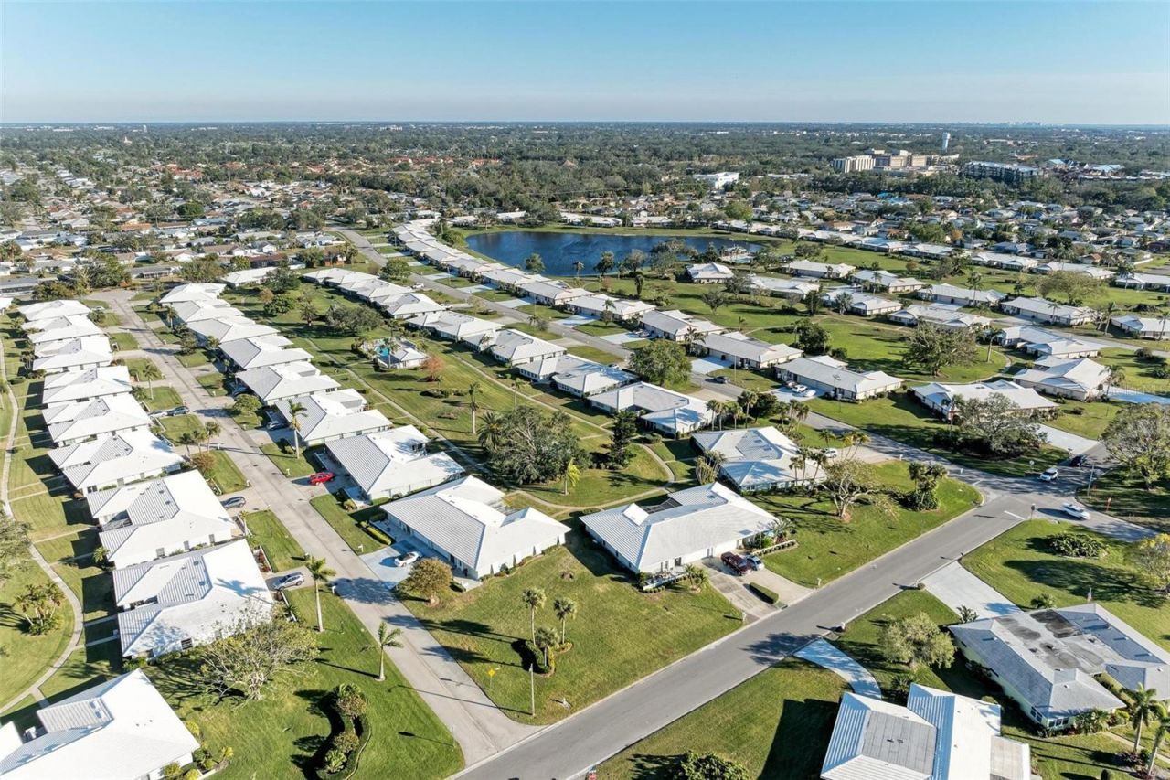 6704 11th Avenue W, Bradenton, FL 34209 Photo