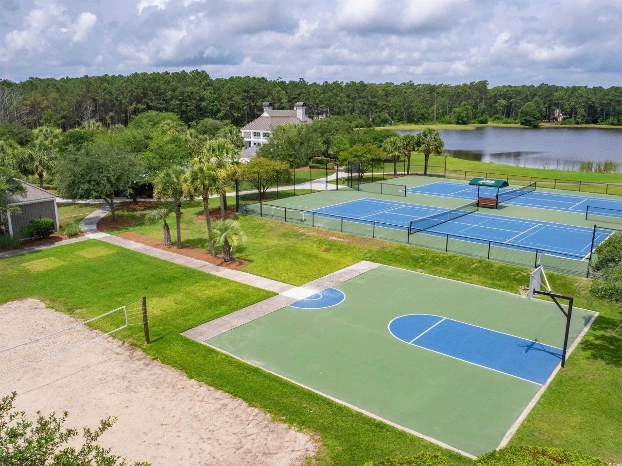 2706 Vanderbilt Blvd. Photo 17