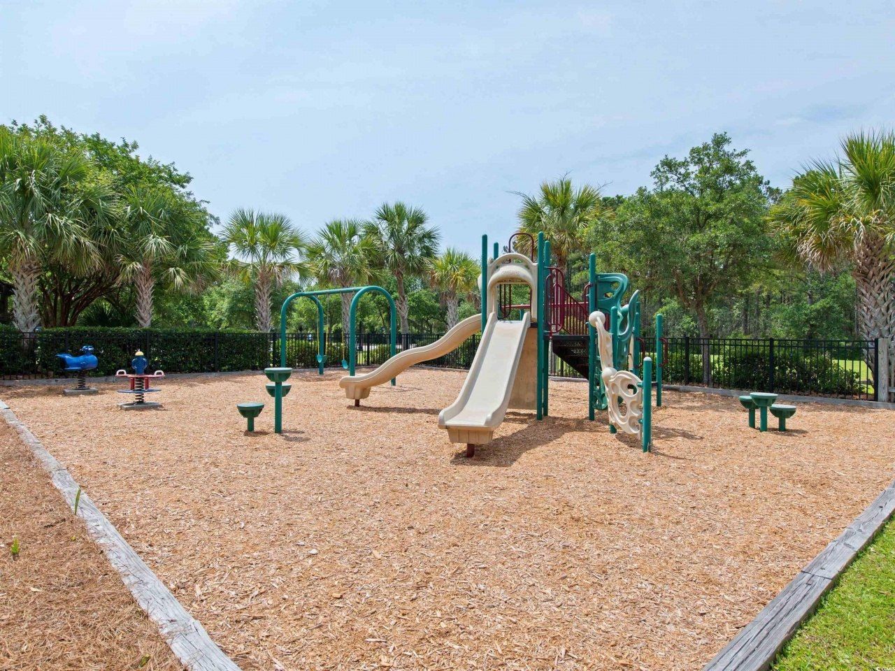 2706 Vanderbilt Blvd. Photo 18