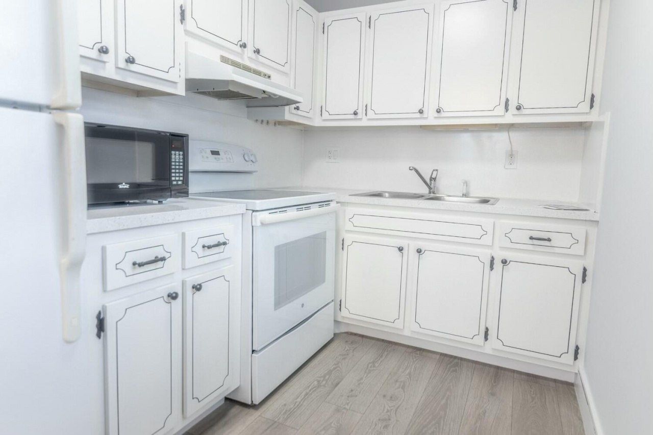 2840 Cynthia 204 Lane, Unit 204, Lake Worth Beach, FL 33461 Photo