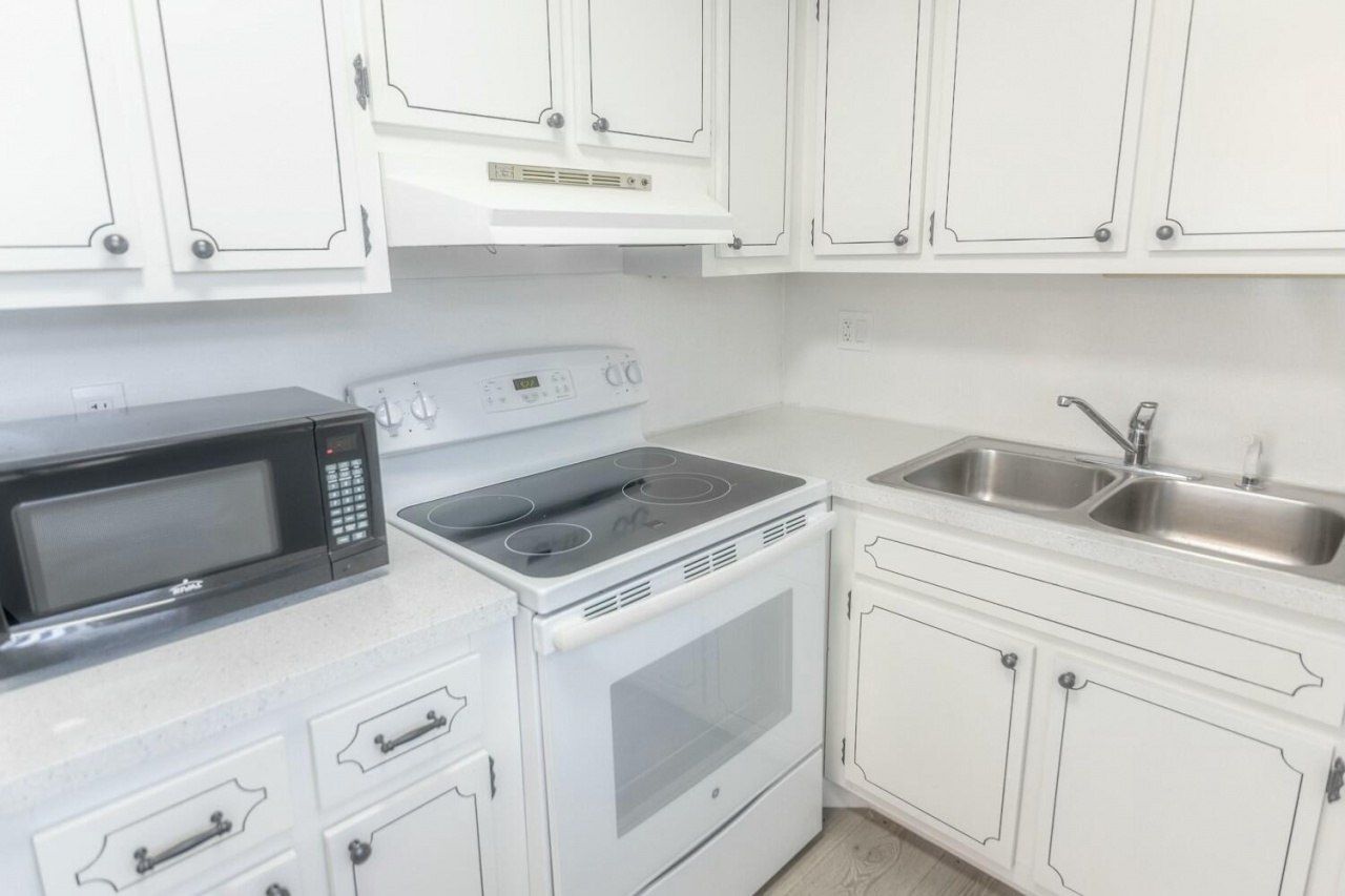 2840 Cynthia 204 Lane, Unit 204, Lake Worth Beach, FL 33461 Photo