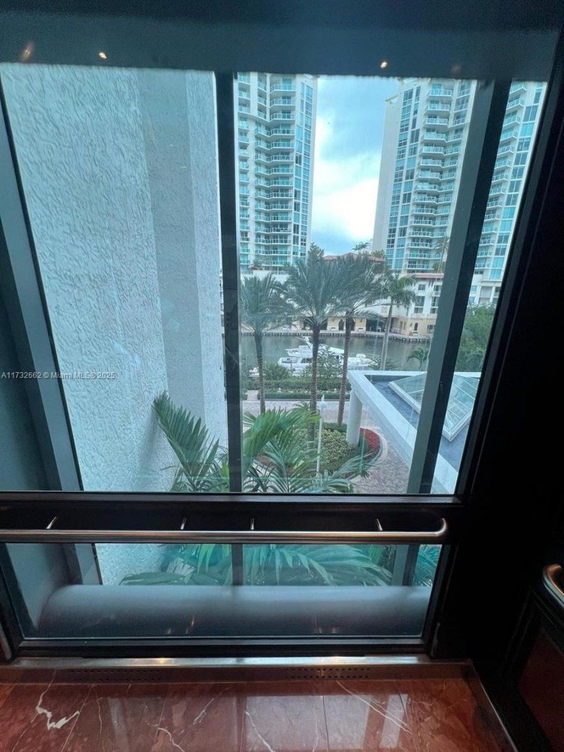 16400 Collins Ave, Unit 644, Sunny Isles Beach, FL 33160 Photo