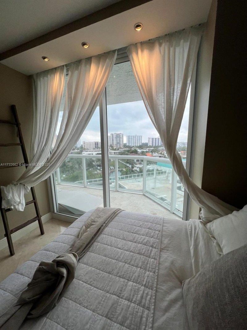 16400 Collins Ave, Unit 644, Sunny Isles Beach, FL 33160 Photo