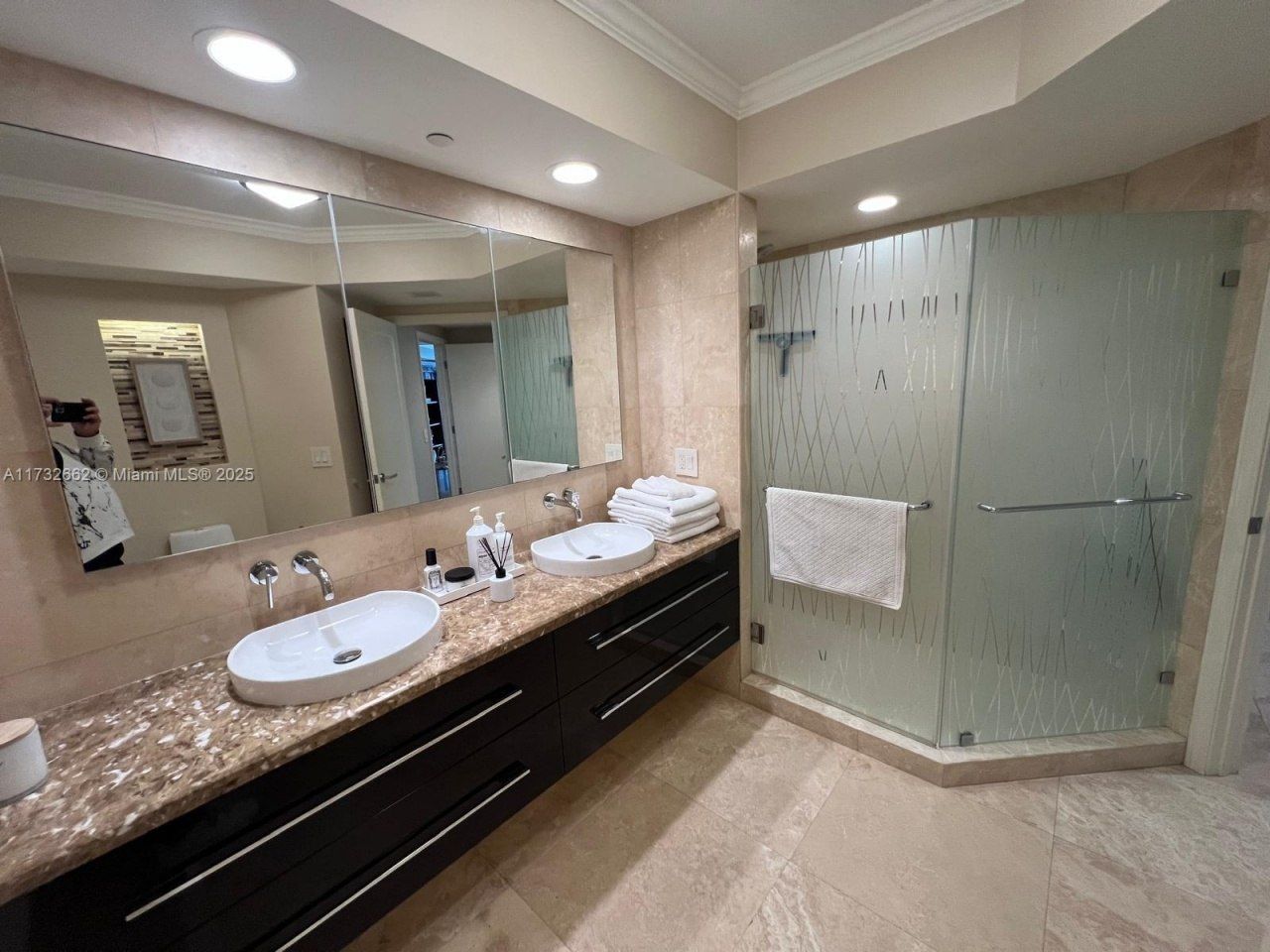 16400 Collins Ave, Unit 644, Sunny Isles Beach, FL 33160 Photo