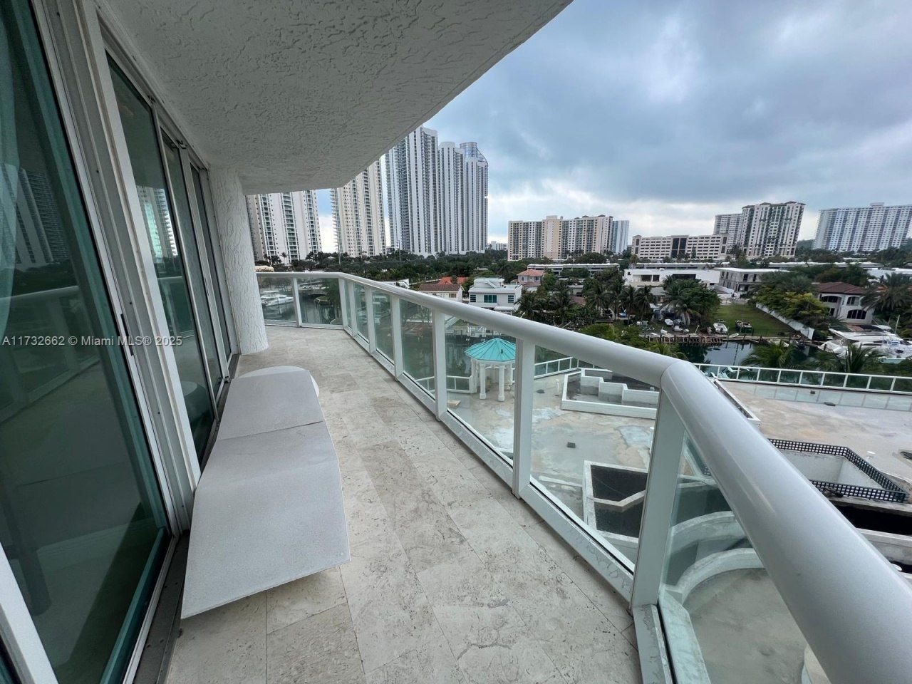 16400 Collins Ave, Unit 644, Sunny Isles Beach, FL 33160 Photo