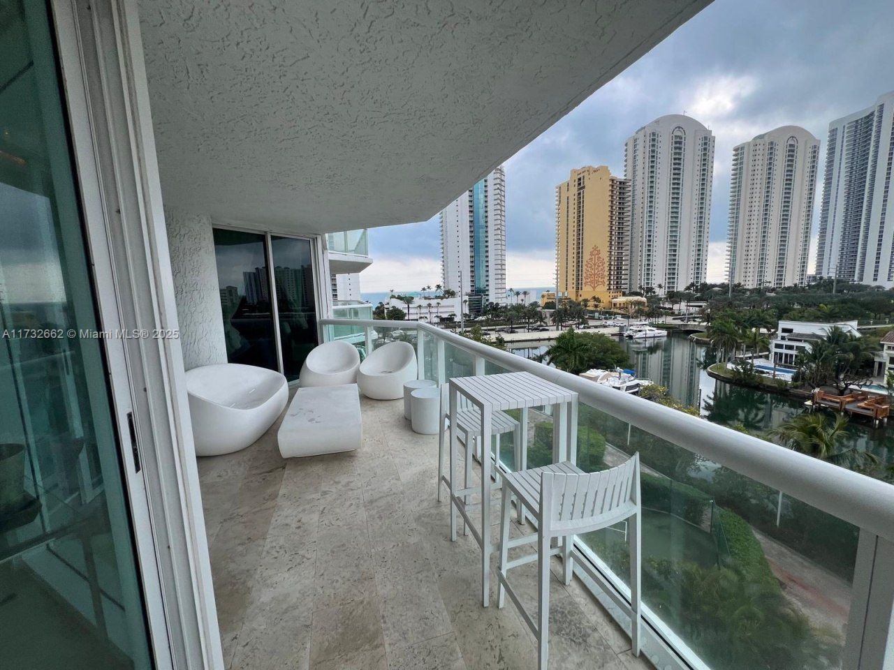 16400 Collins Ave, Unit 644, Sunny Isles Beach, FL 33160 Photo
