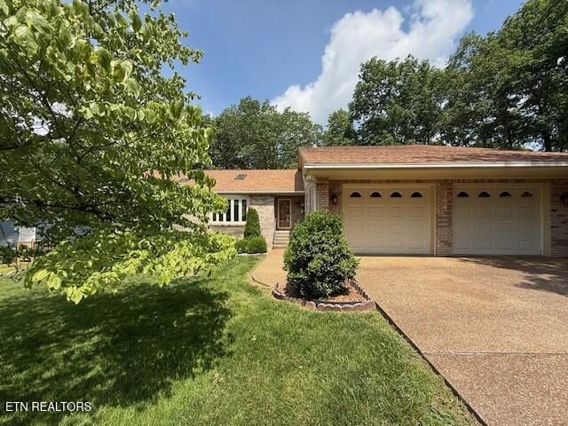 144 Greenwood Rd, Crossville, TN 38558 Main Photo