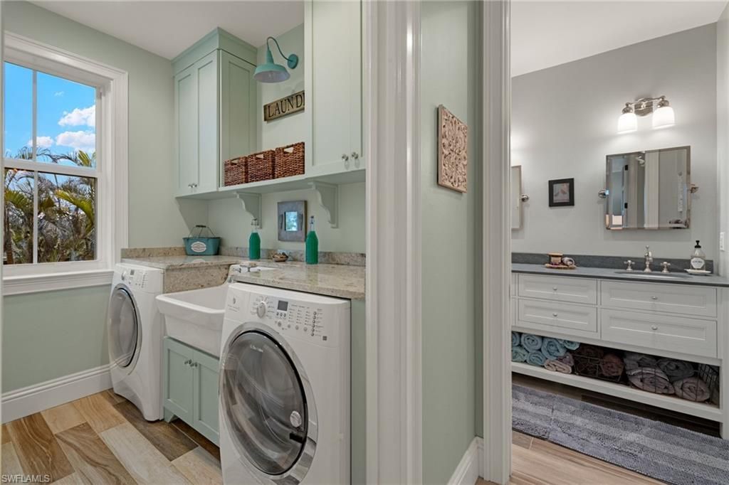 1114 Seagrape Ln, Sanibel, FL 33957 Photo