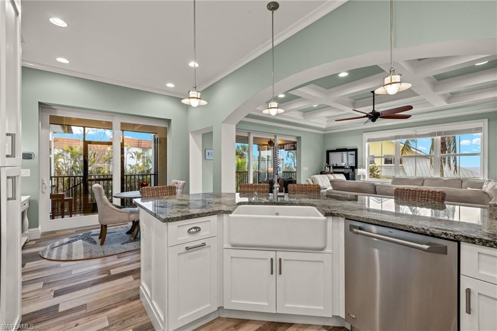 1114 Seagrape Ln, Sanibel, FL 33957 Photo