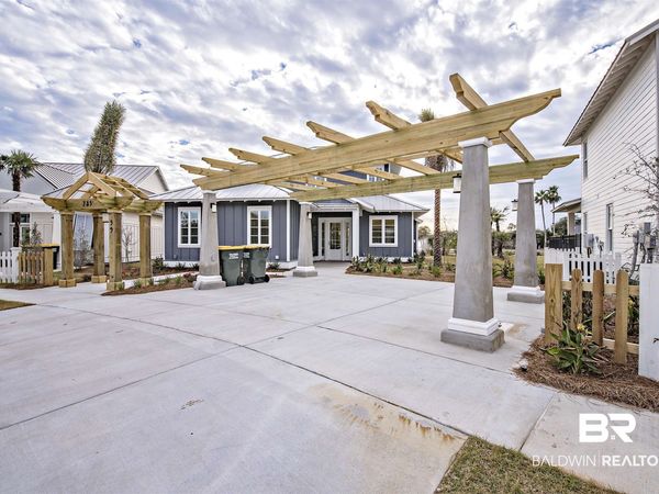 785 Kingston Lane, Gulf Shores, AL 36542