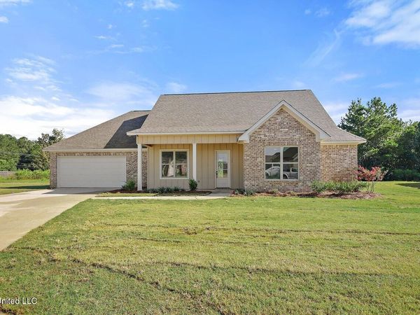 116 Trace Pointe Place, Clinton, MS 39056