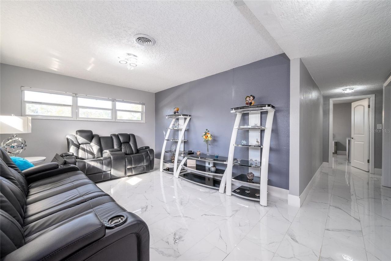 5006 Monet Avenue, Belle Isle, FL 32812 Photo