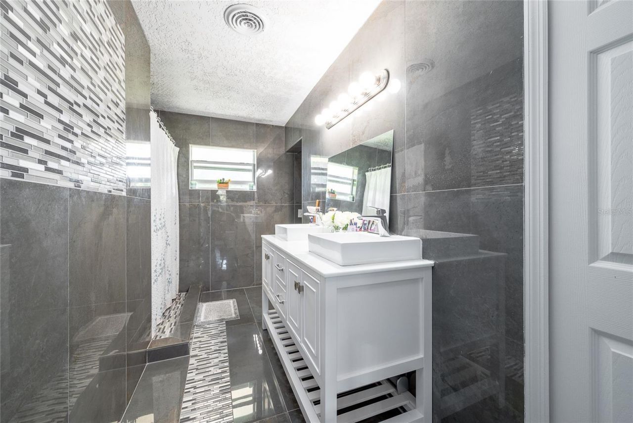 5006 Monet Avenue, Belle Isle, FL 32812 Photo