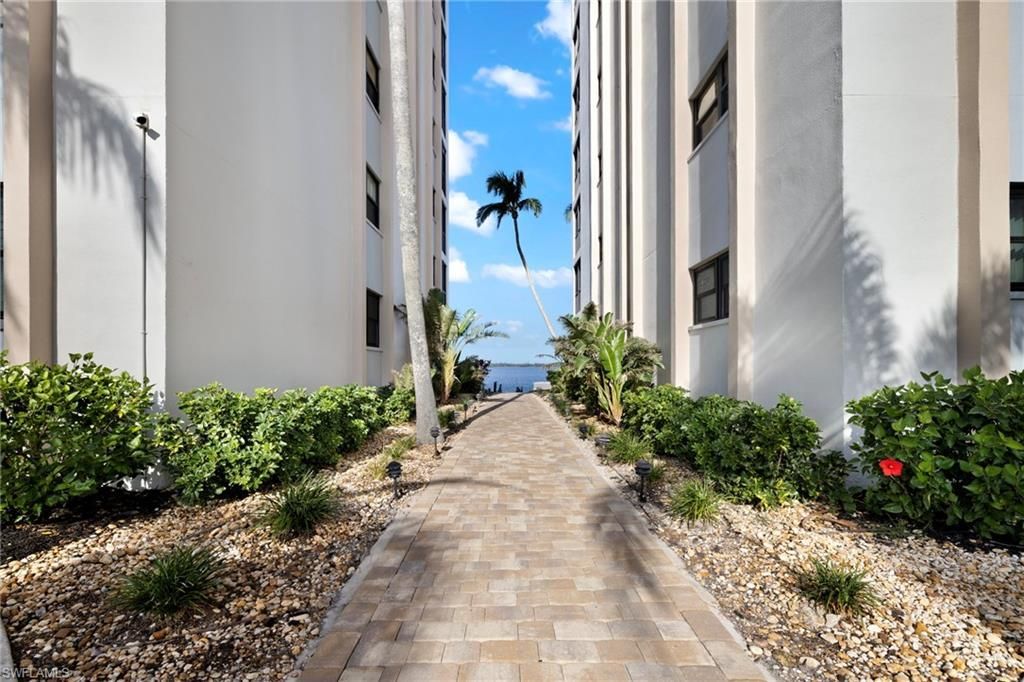 1925 Clifford St, Unit 403, Fort Myers, FL 33901 Photo