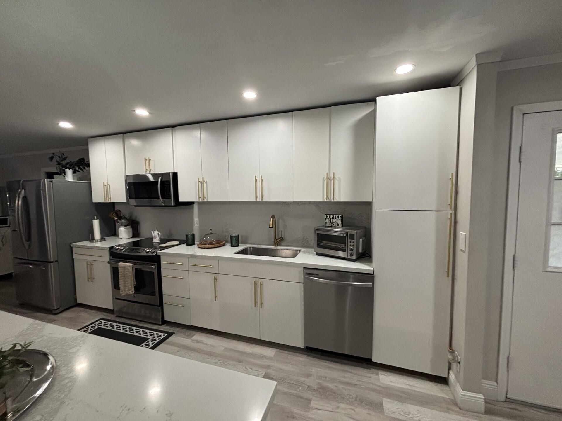 3271 Fairway Drive, Pompano Beach, FL 33069 Photo