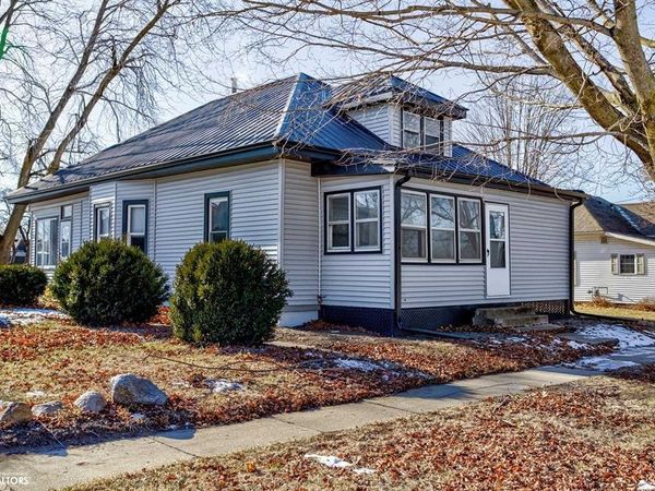 1114 W 3rd Street, Boone, IA 50036