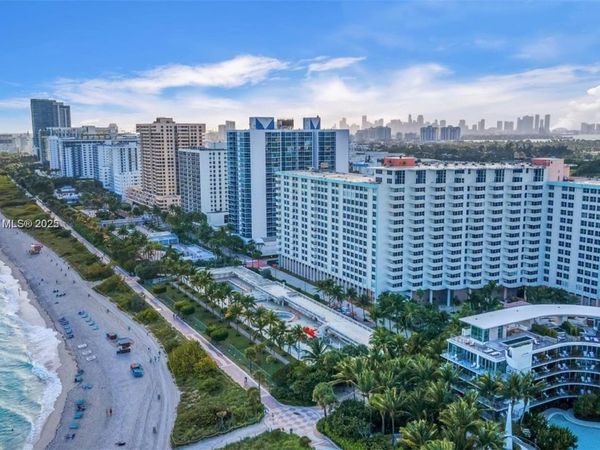 2899 Collins Ave, Unit 548, Miami Beach, FL 33140