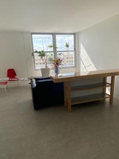 2899 Collins Ave, Unit 548, Miami Beach, FL 33140 Photo