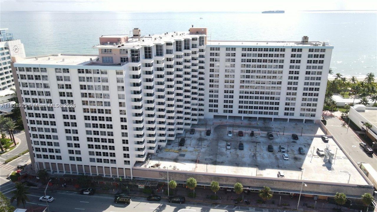 2899 Collins Ave, Unit 548, Miami Beach, FL 33140 Photo