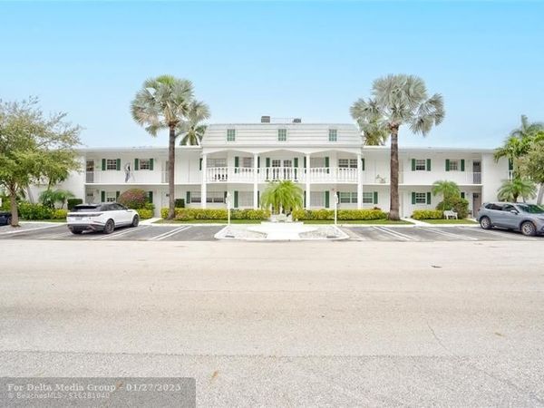 3209 NE 36th St, Unit 8D, Fort Lauderdale, FL 33308