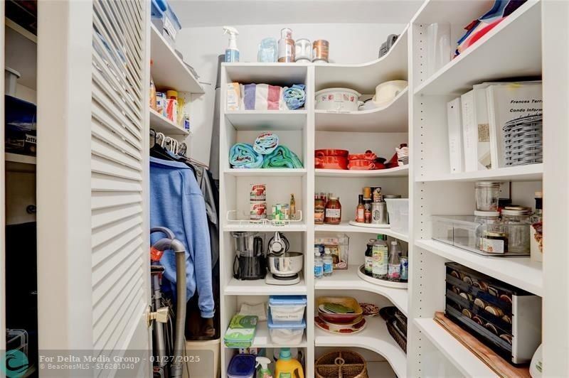 3209 NE 36th Street, Unit 8D, Fort Lauderdale, FL 33308 Photo