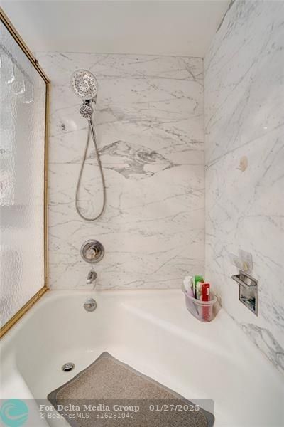 3209 NE 36th Street, Unit 8D, Fort Lauderdale, FL 33308 Photo