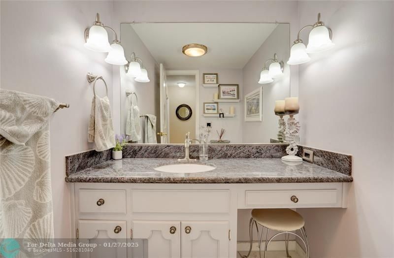 3209 NE 36th Street, Unit 8D, Fort Lauderdale, FL 33308 Photo