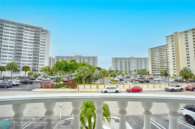 3209 NE 36th Street, Unit 8D, Fort Lauderdale, FL 33308 Photo