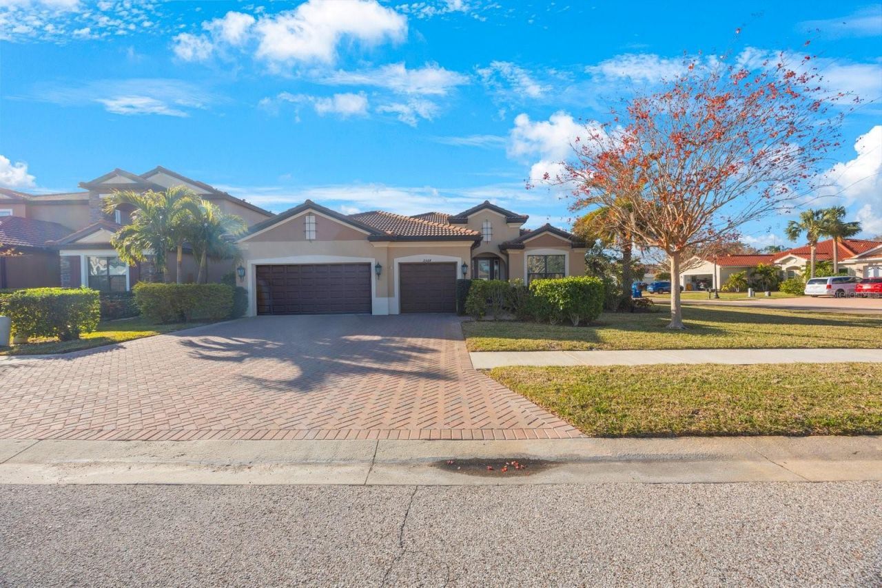2564 Grand Cypress Boulevard, Palm Harbor, FL 34684 Photo