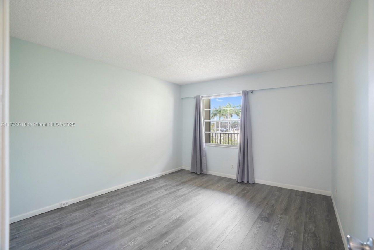 151 SW 135th Ter, Unit 302T, Pembroke Pines, FL 33027 Photo