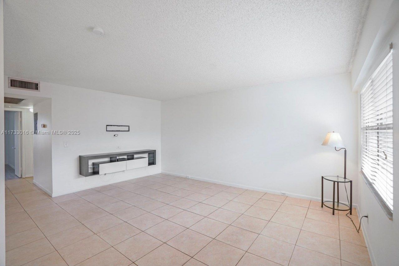 151 SW 135th Ter, Unit 302T, Pembroke Pines, FL 33027 Photo
