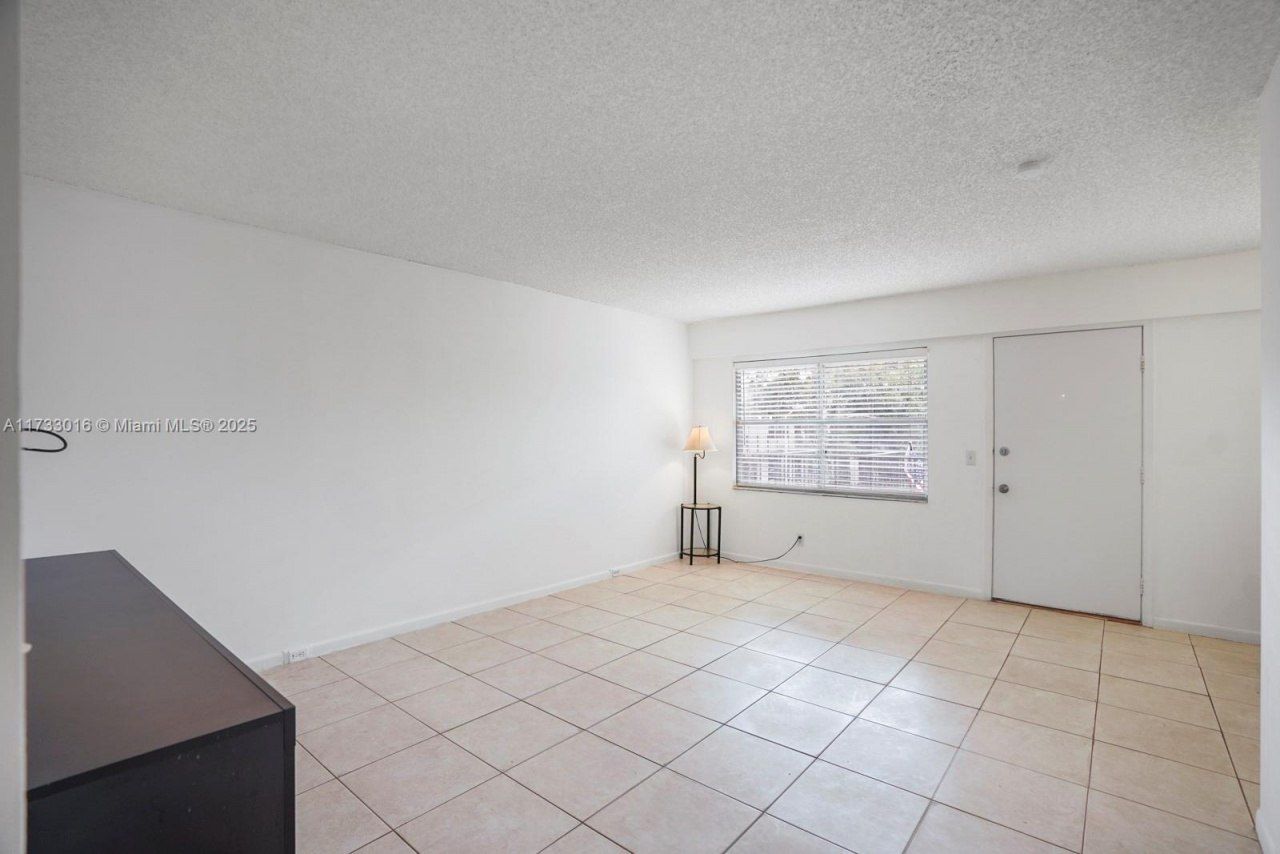 151 SW 135th Ter, Unit 302T, Pembroke Pines, FL 33027 Photo