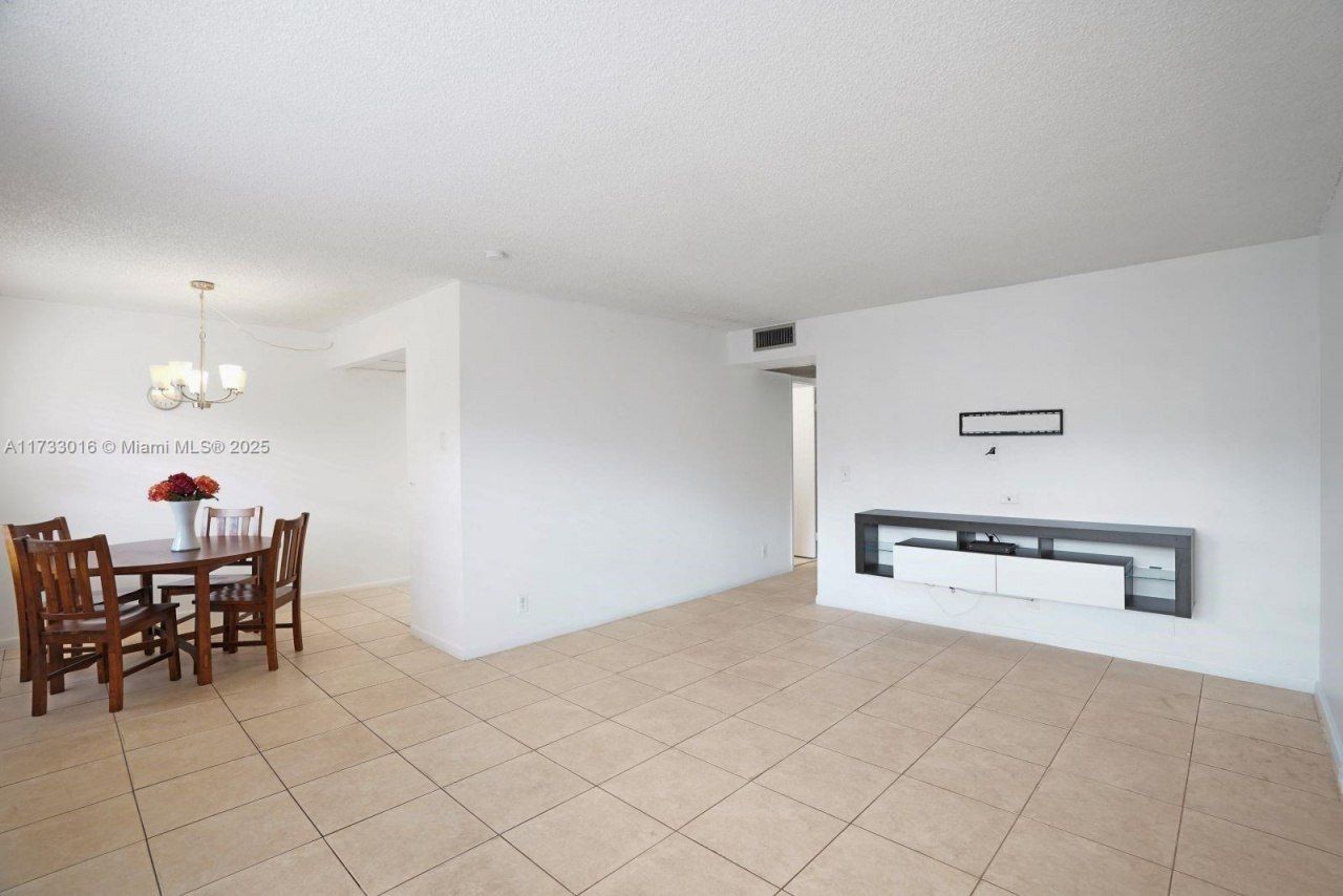 151 SW 135th Ter, Unit 302T, Pembroke Pines, FL 33027 Photo