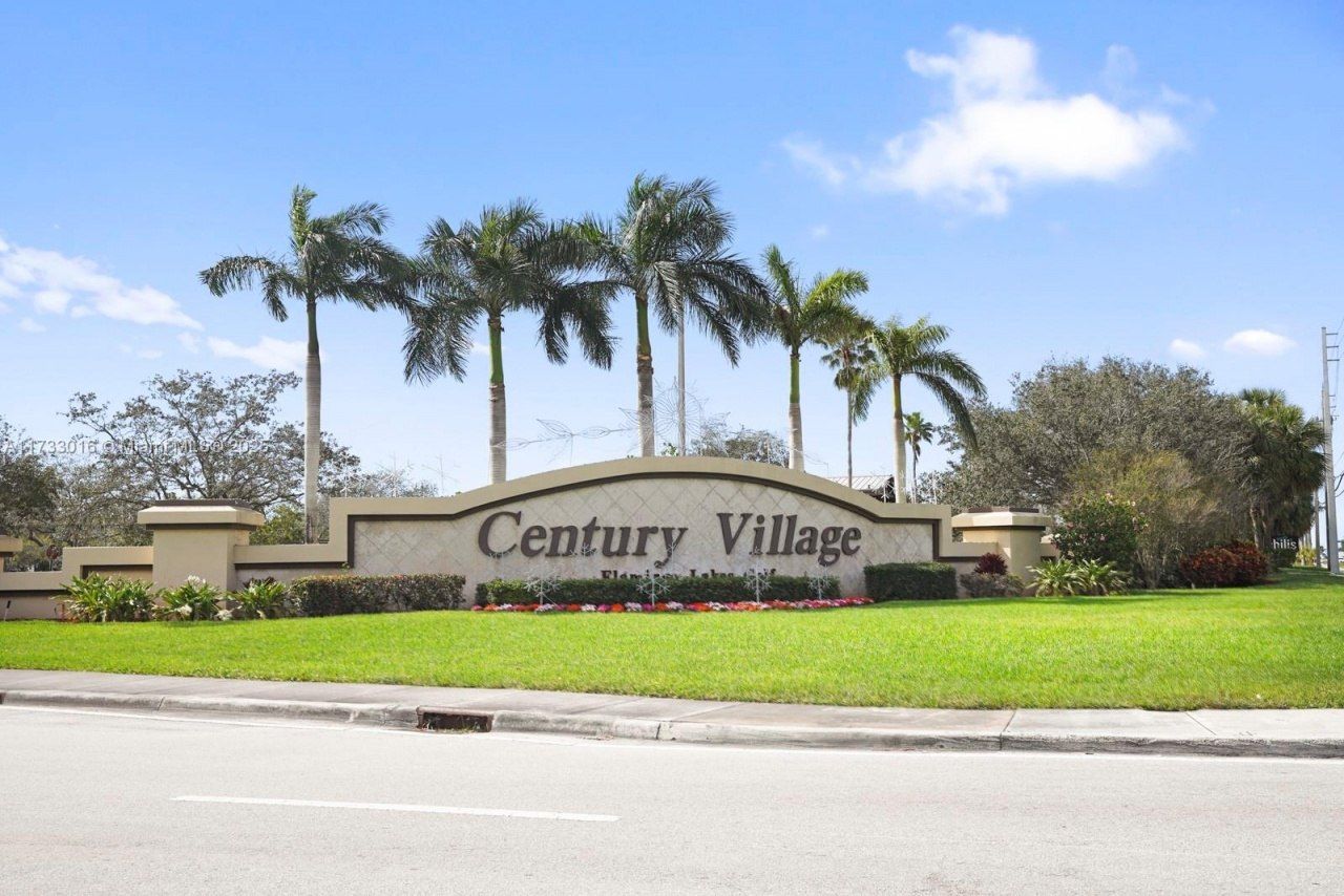 151 SW 135th Ter, Unit 302T, Pembroke Pines, FL 33027 Photo