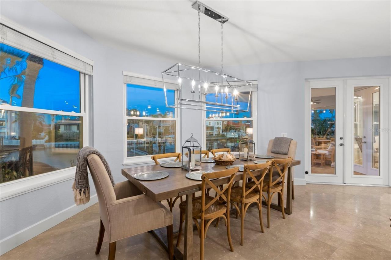 123 8th Street E, Tierra Verde, FL 33715 Photo