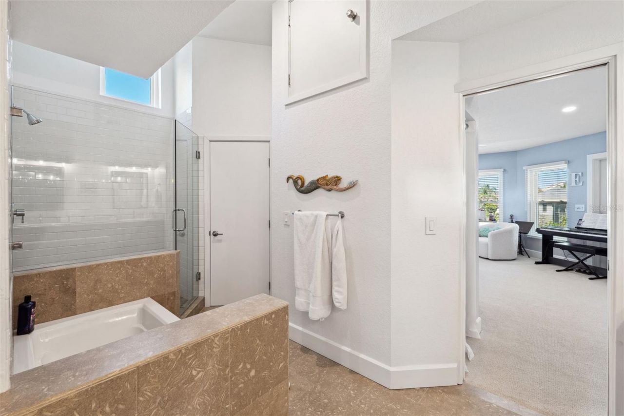 123 8th Street E, Tierra Verde, FL 33715 Photo