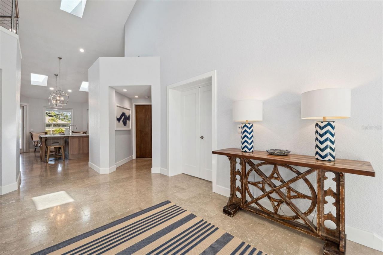 123 8th Street E, Tierra Verde, FL 33715 Photo