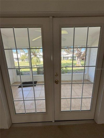 5345 Pamela Wood Way, Sarasota, FL 34233 Photo