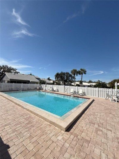 5345 Pamela Wood Way, Sarasota, FL 34233 Photo